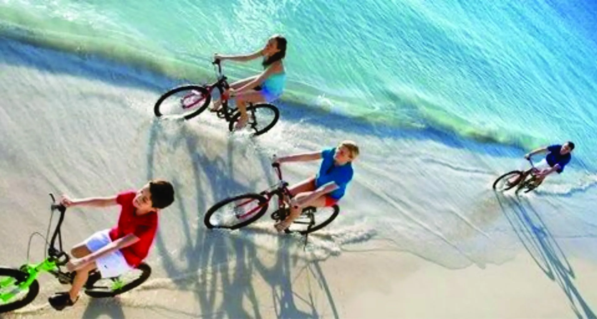 ** Hotel Arts Party Central Hostel Cancun Mexico